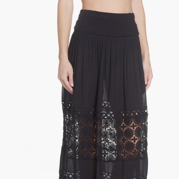 Chelsea28 Farrah smocked cover-up maxi dress - Picture 8 of 10